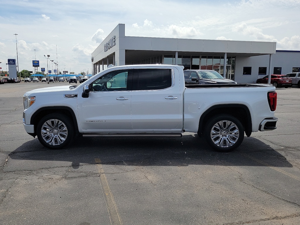 Used 2021 GMC Sierra 1500 Denali 4x4 Crew Cab 5.75 ft. box 147.4 in. WB