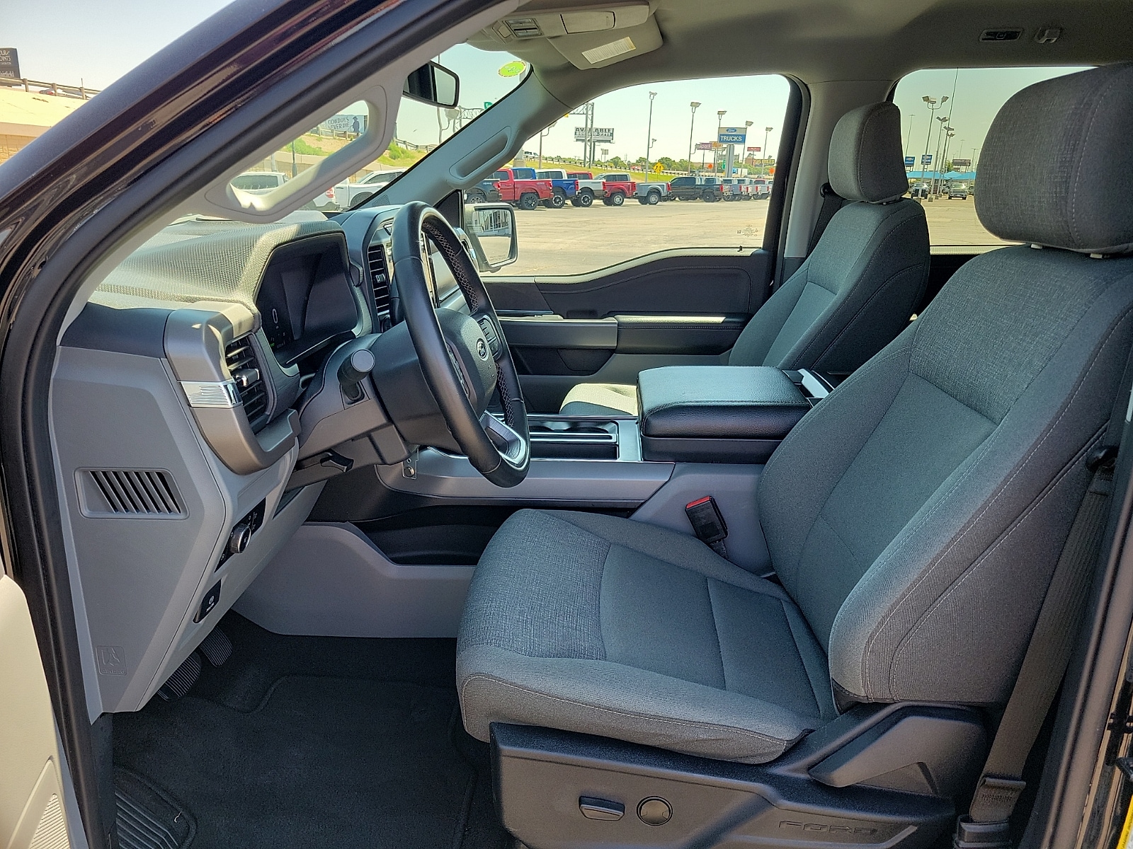 2024 Ford F-150 XLT - Photo 12