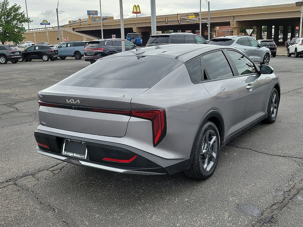Used 2025 KIA K4 LXS (IVT) Sedan