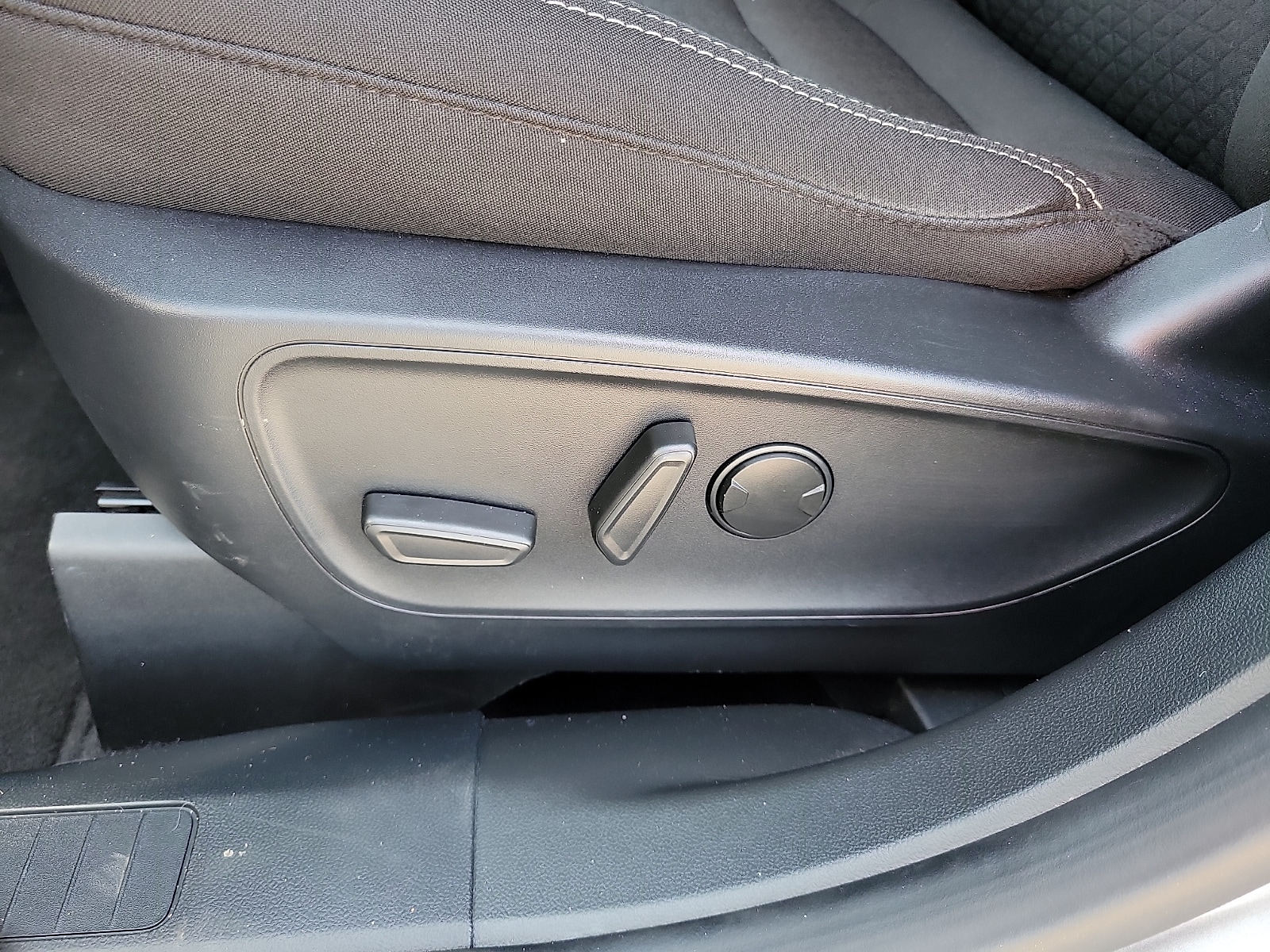 2024 Ford Escape Active - Photo 13
