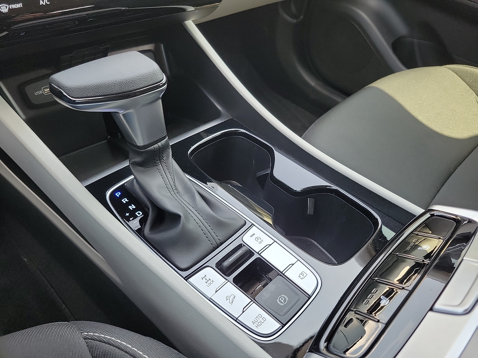 2024 Hyundai Tucson SEL - Photo 18