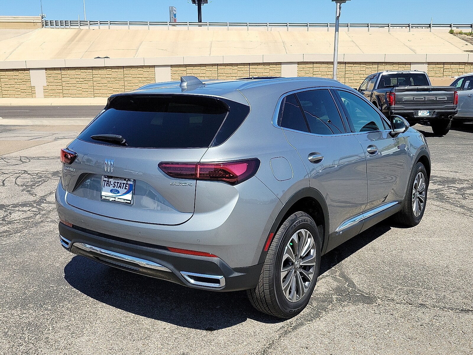 2024 Buick Envision Preferred photo 3