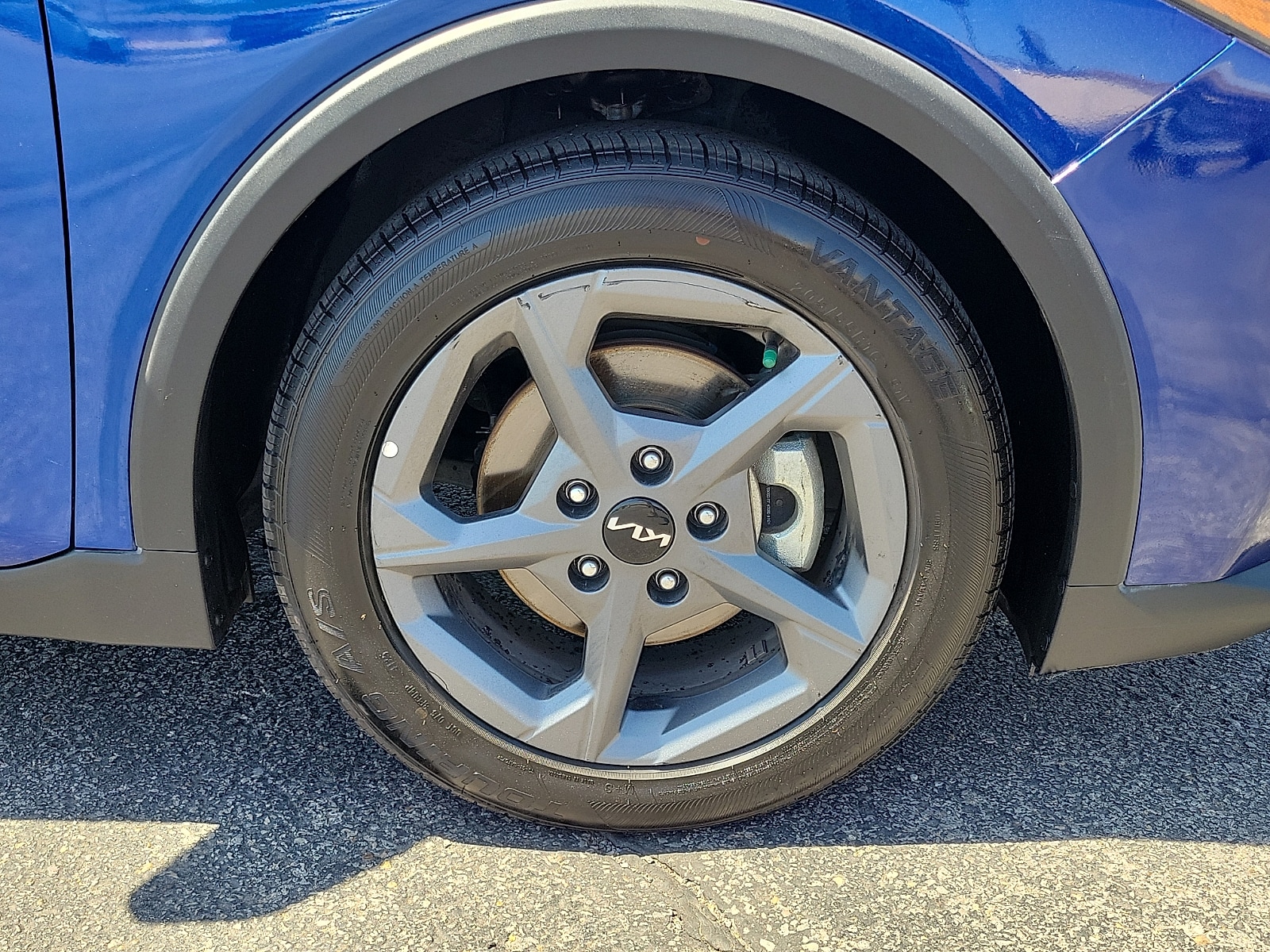 2025 Kia K4 LXS - Photo 7