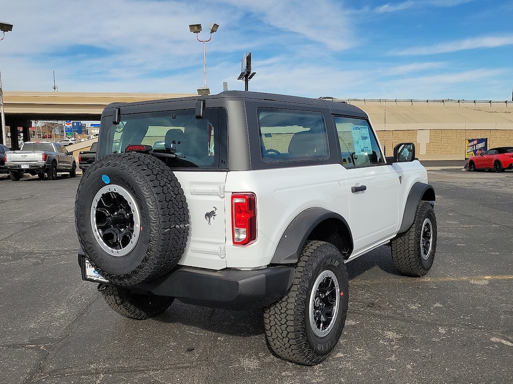 New 2025 Ford Bronco Base SUV