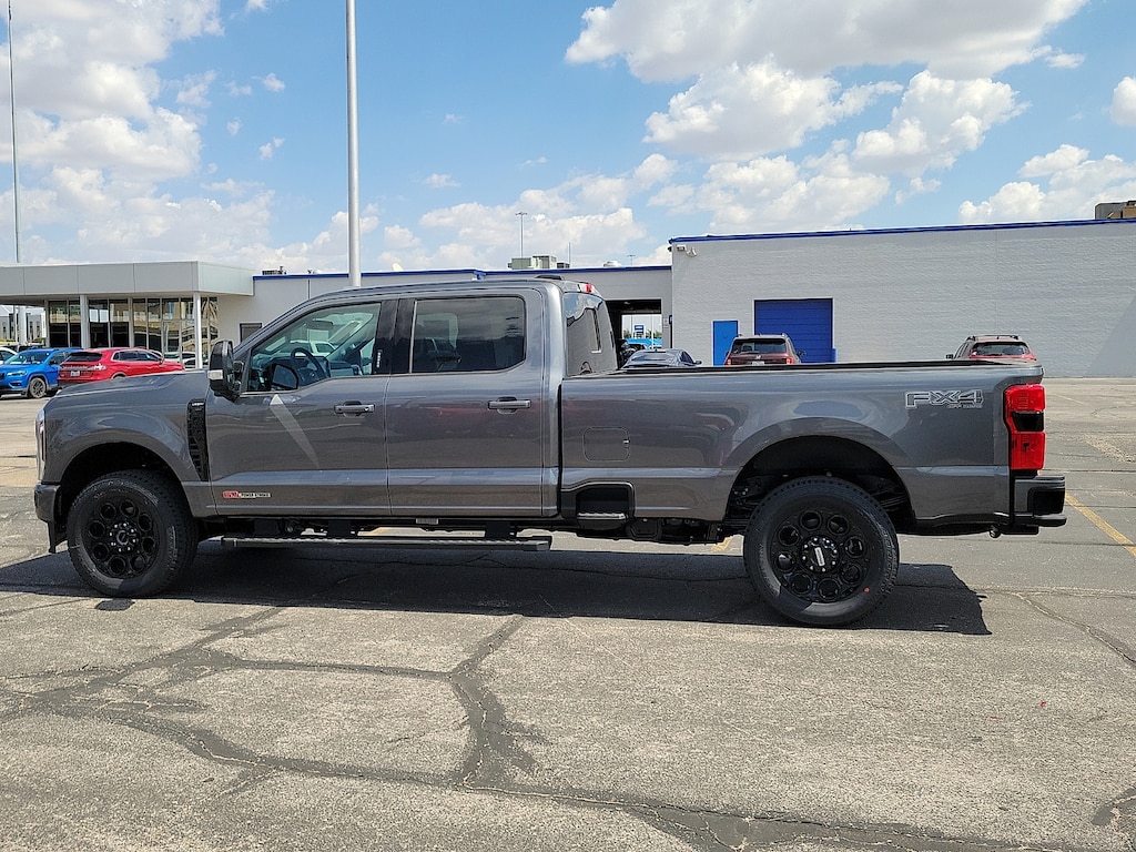 New 2026 Ford Super Duty F-350® Lariat® TRUCK