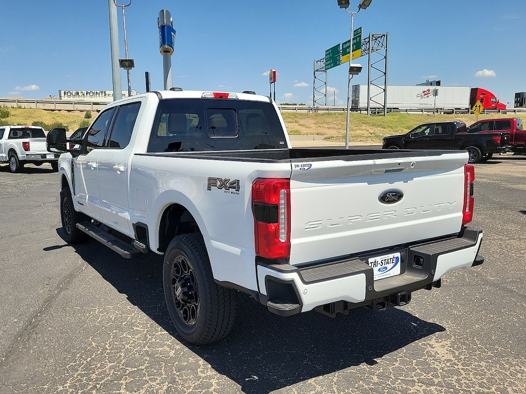 New 2026 Ford Super Duty F-350® Lariat® TRUCK