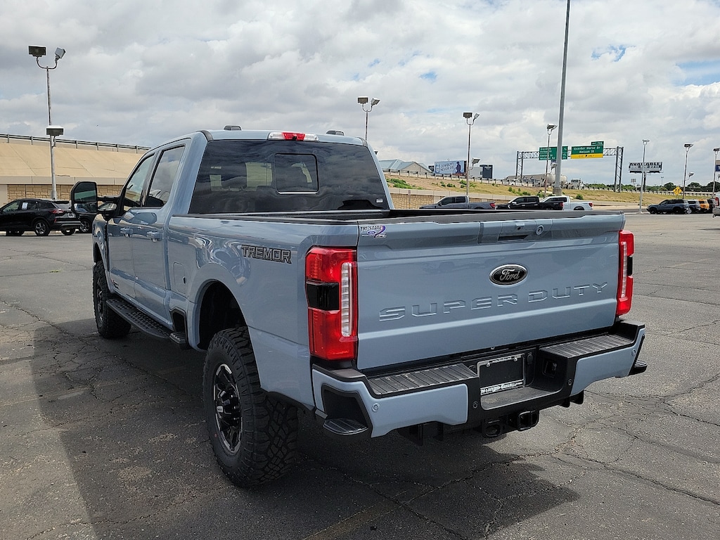 New 2026 Ford Super Duty F-250® Lariat® TRUCK