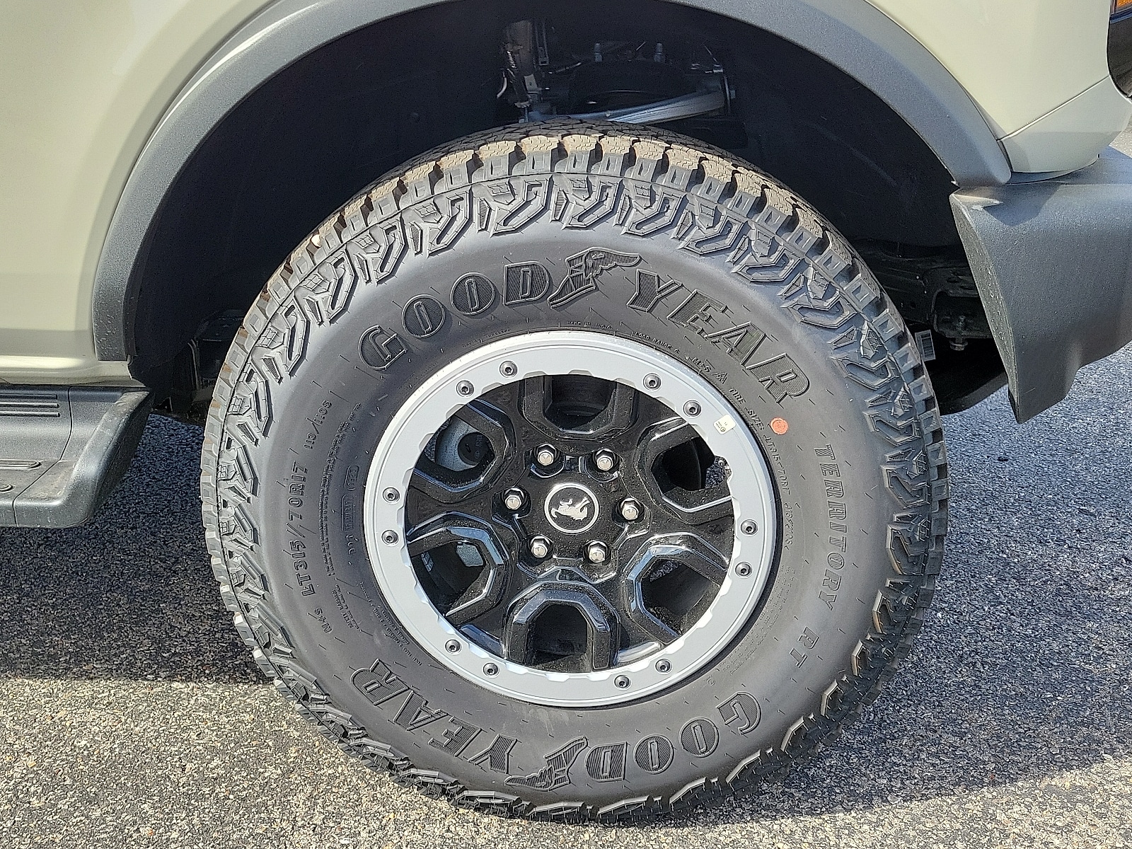 2025 Ford Bronco 4-Door Outer Banks - Photo 7