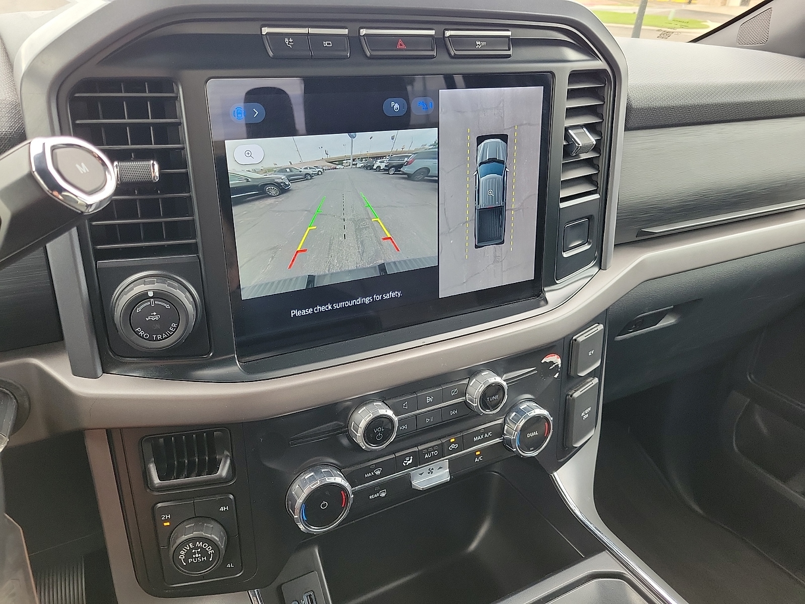 2024 Ford F-150 XLT - Photo 14