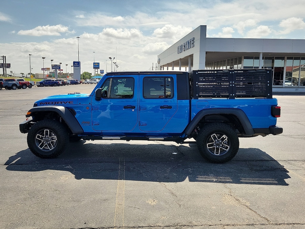 Used 2024 Jeep Gladiator Mojave 4x4 Crew Cab 5 ft. box