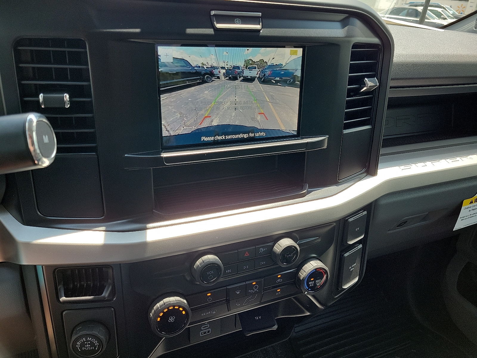 2025 Ford F-250 Super Duty XL - Photo 14