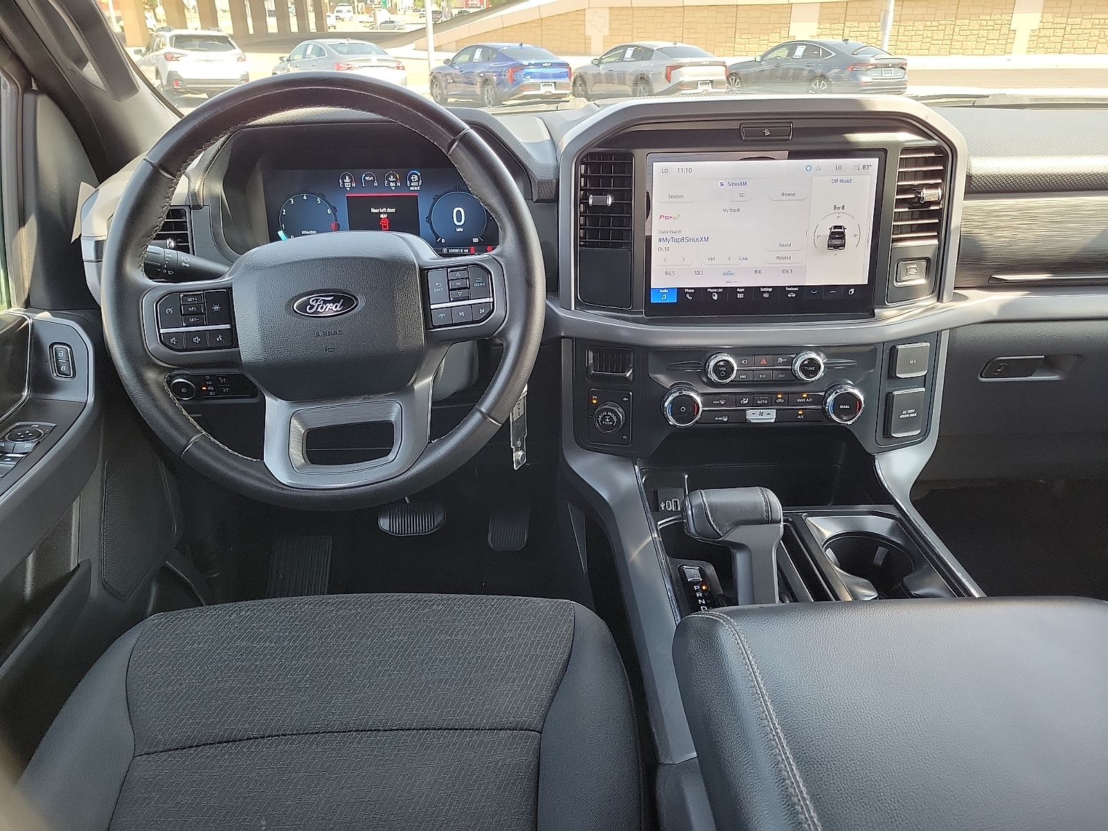 2025 Ford F-150 XLT - Photo 10