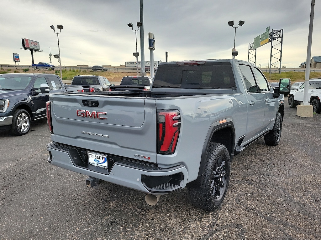 Used 2024 GMC Sierra 2500HD AT4 4x4 Crew Cab 6.75 ft. box 159 in. WB