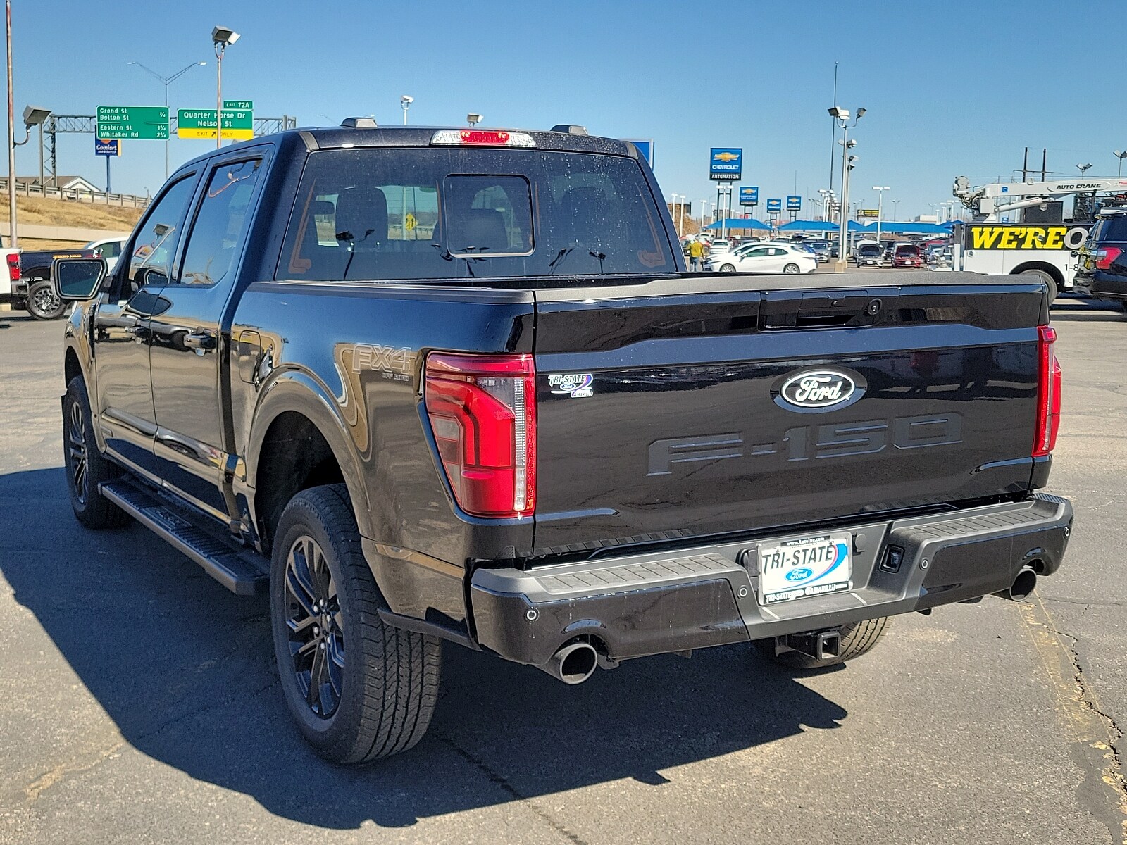 2025 Ford F-150 Lariat photo 2