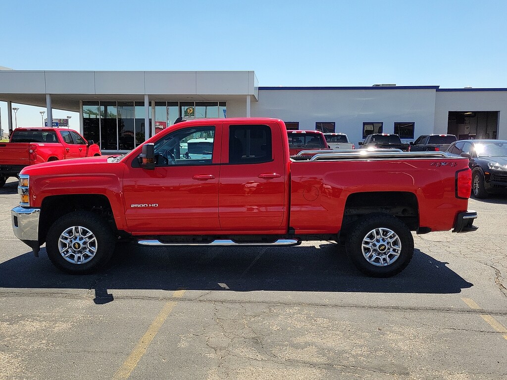 Used 2019 Chevrolet Silverado 2500HD LT 4x4 Double Cab 6.6 ft. box 144.2 in. WB