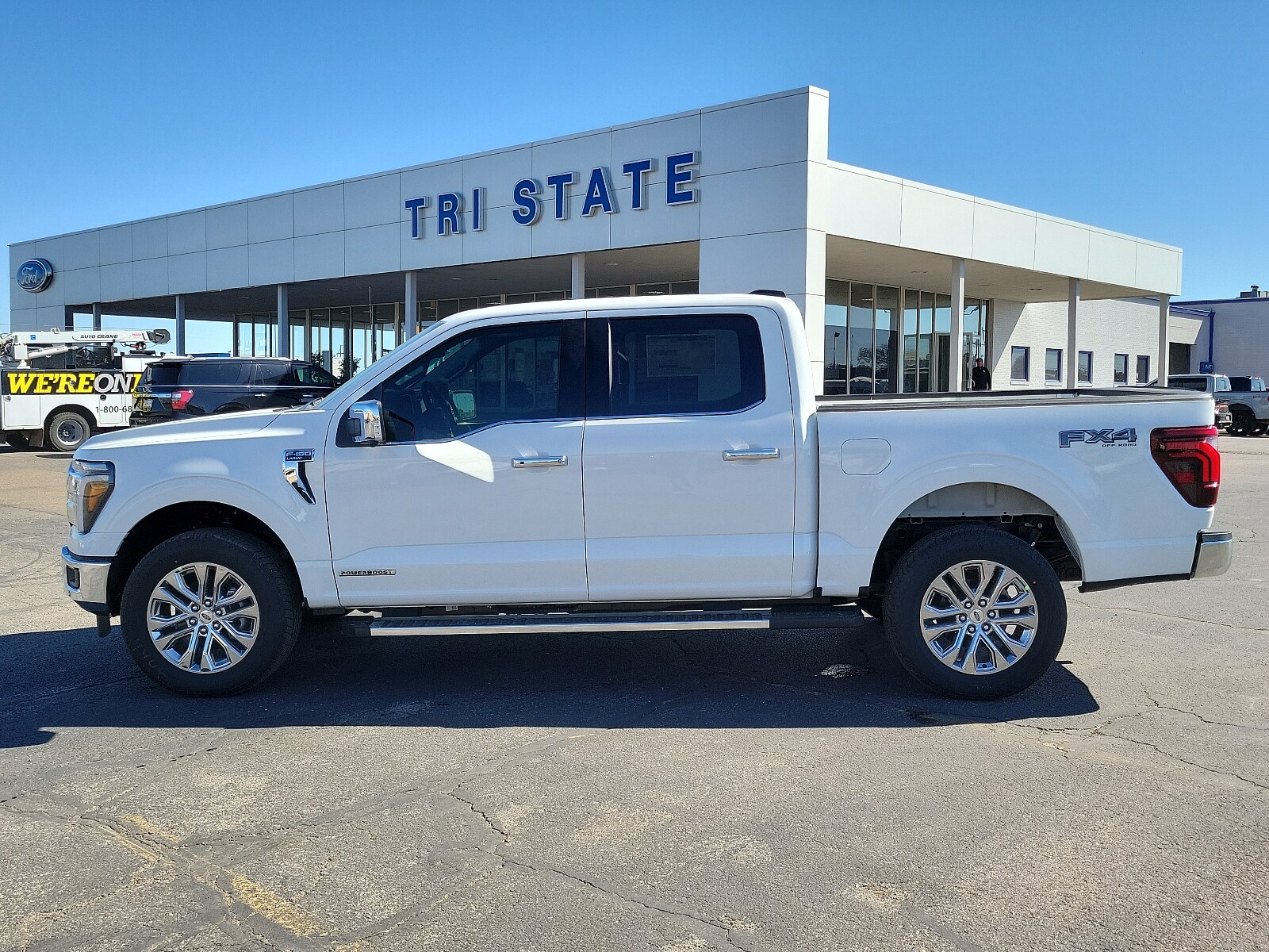 2025 Ford F-150 Lariat photo 2