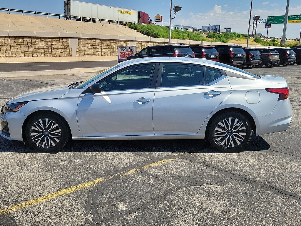 Used 2025 Nissan Altima SV