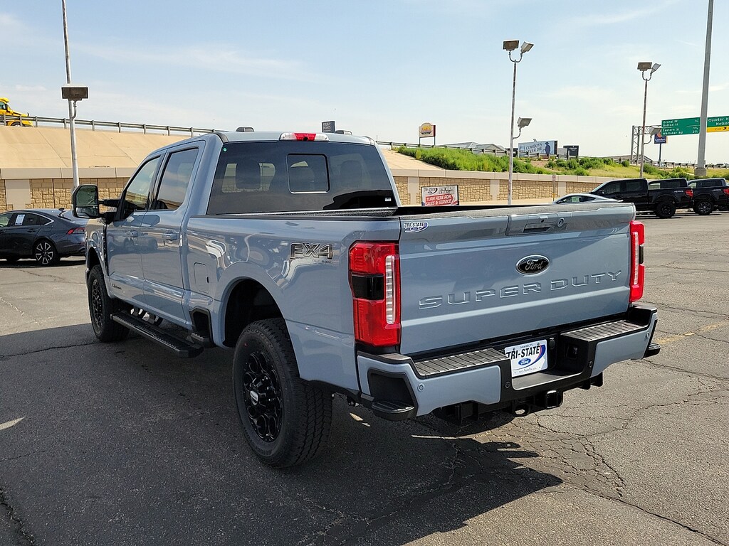 New 2026 Ford Super Duty F-350® Lariat® TRUCK