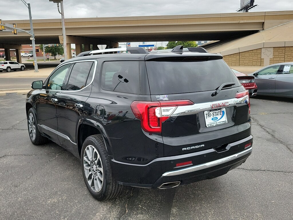 Used 2022 GMC Acadia Denali Front-Wheel Drive