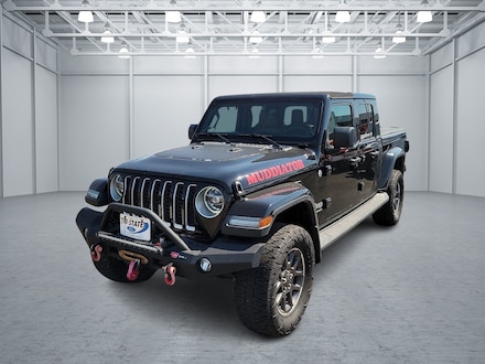 2020 Jeep Gladiator Overland 4x4 Crew Cab 5 ft. box