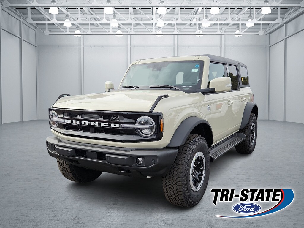 New 2025 Ford Bronco Outer Banks SUV
