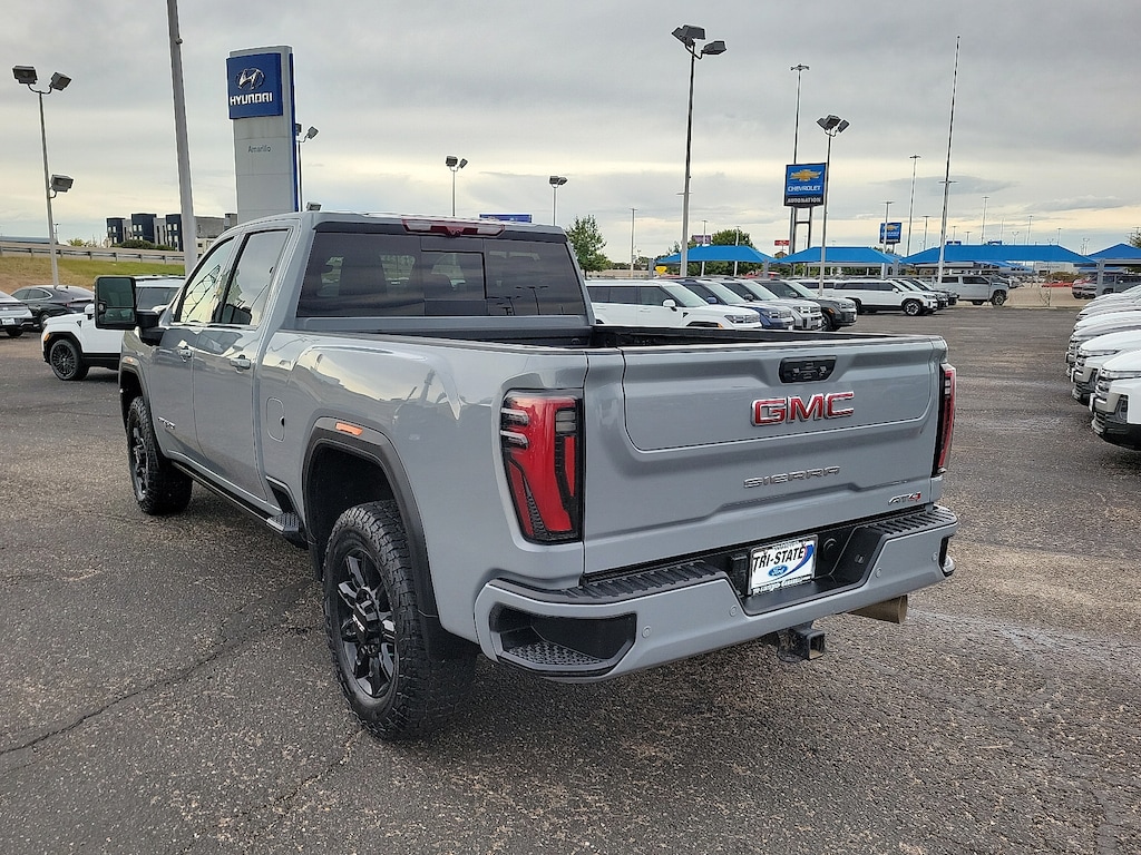 Used 2024 GMC Sierra 2500HD AT4 4x4 Crew Cab 6.75 ft. box 159 in. WB