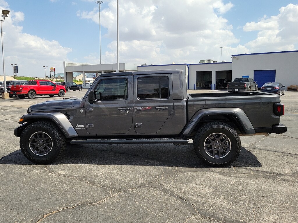 Used 2023 Jeep Gladiator Overland 4x4 Crew Cab 5 ft. box