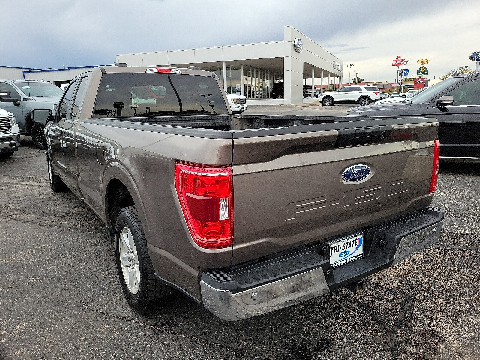 2022 Ford F-150 XLT photo 3