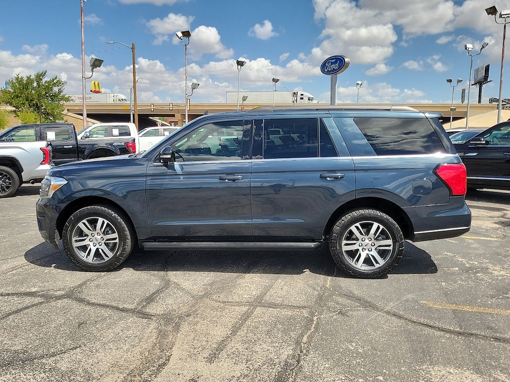 Used 2024 Ford Expedition XLT 4x4