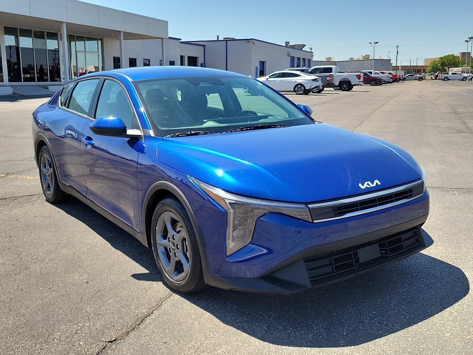 2025 Kia K4 LXS - Photo 6