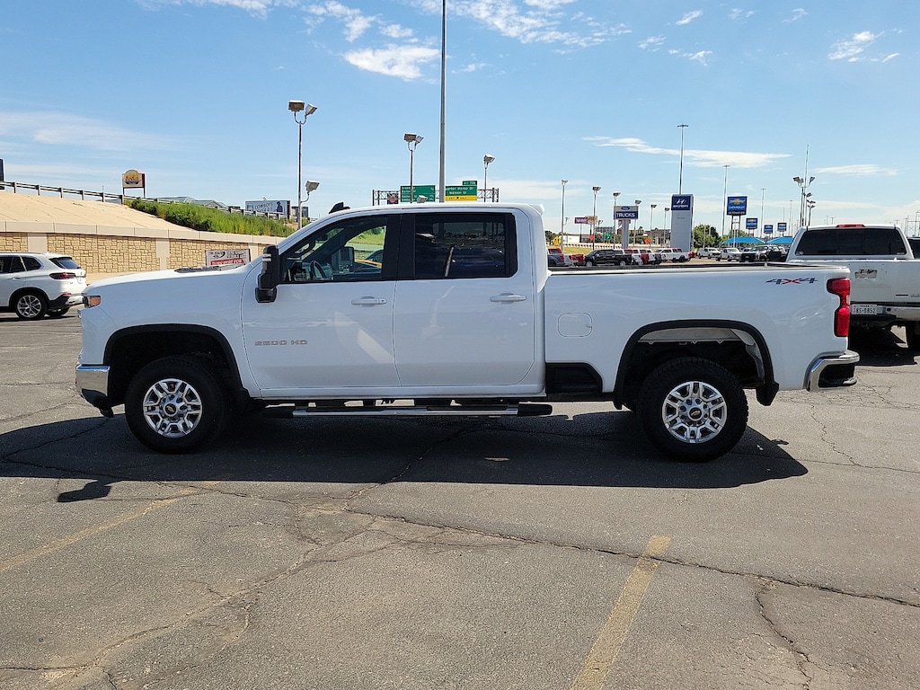 Used 2025 Chevrolet Silverado 2500HD LT 4x4 Crew Cab 6.75 ft. box 159 in. WB