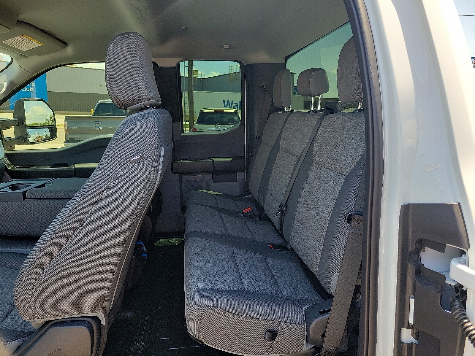 2025 Ford F-250 Super Duty XL - Photo 9
