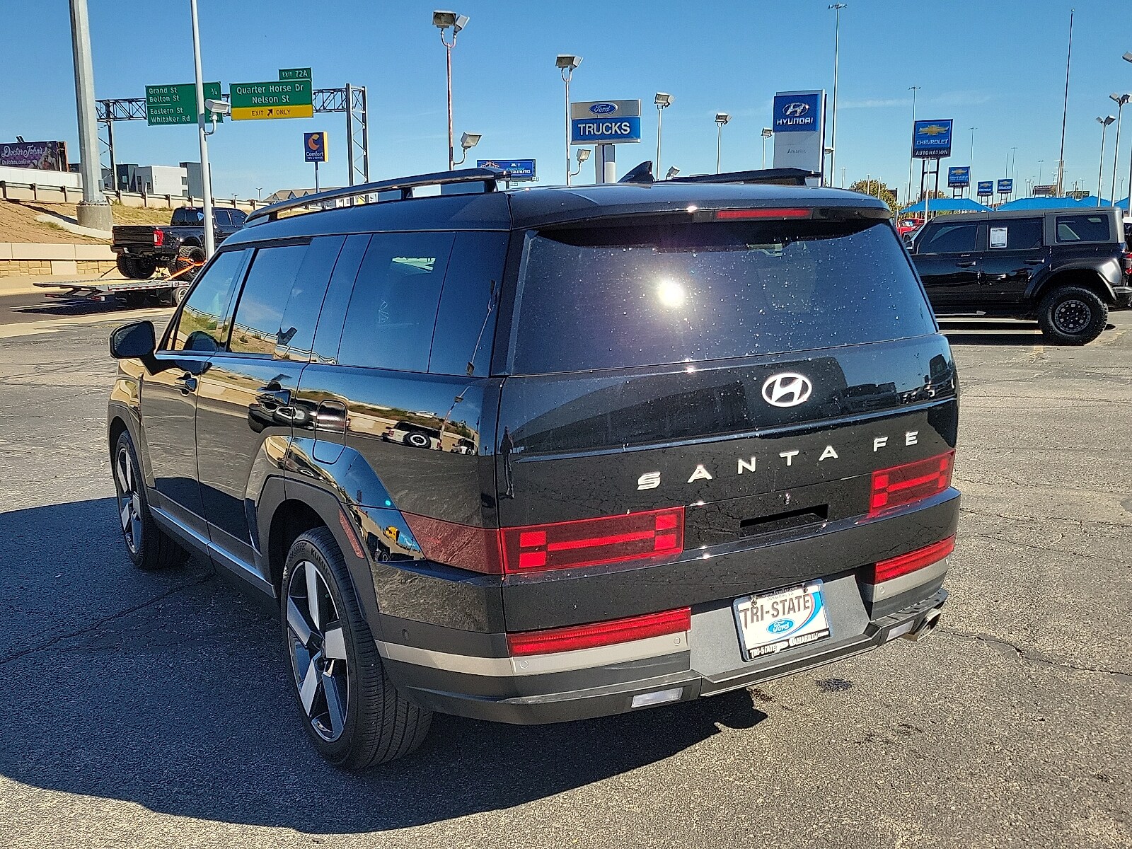 2025 Hyundai Santa Fe Limited photo 2