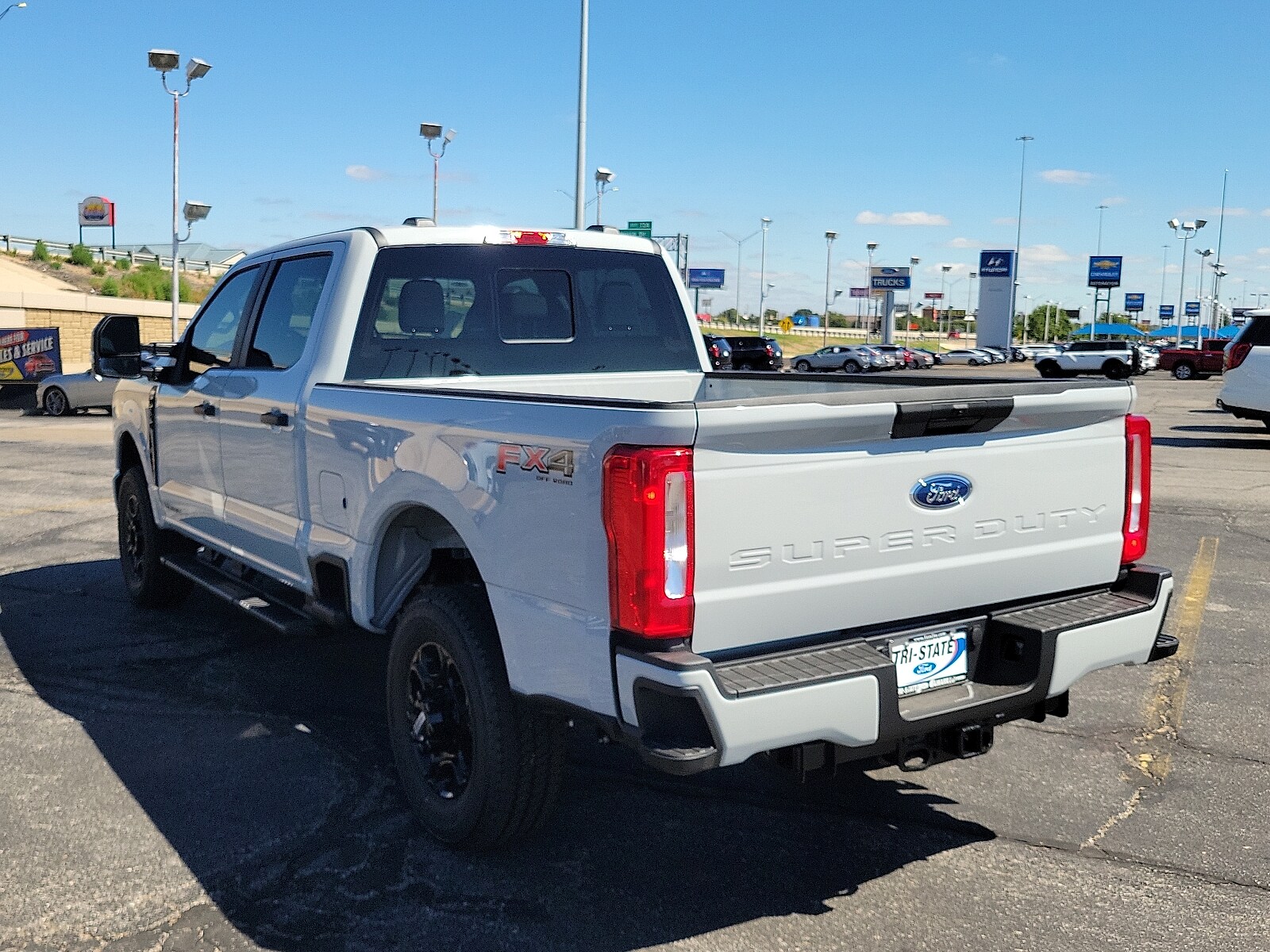 2026 Ford F-350 photo 2