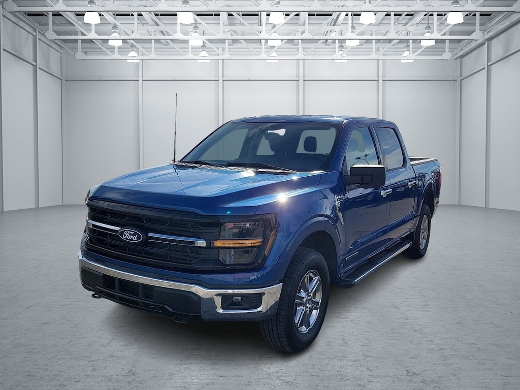 Used 2024 Ford F-150 XLT 4x4 SuperCrew Cab 5.5 ft. box 145 in. WB