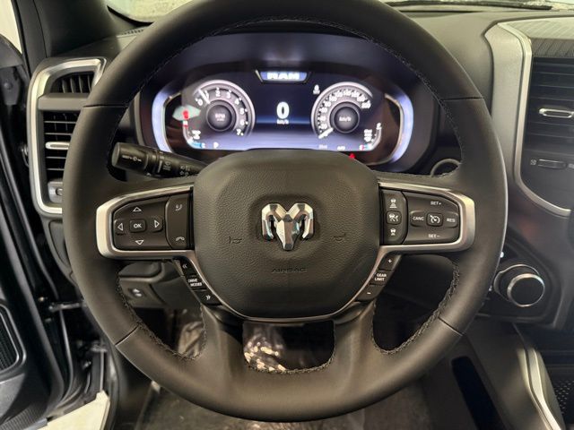 2025 RAM 1500 Big Horn/Lone Star - Photo 17