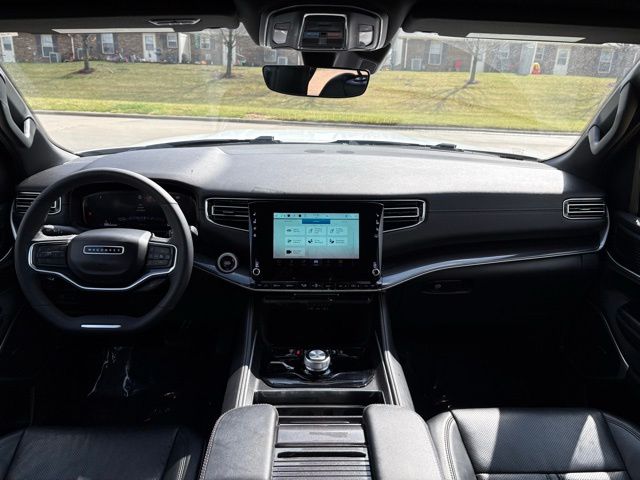 2024 Jeep Wagoneer Series I - Photo 28
