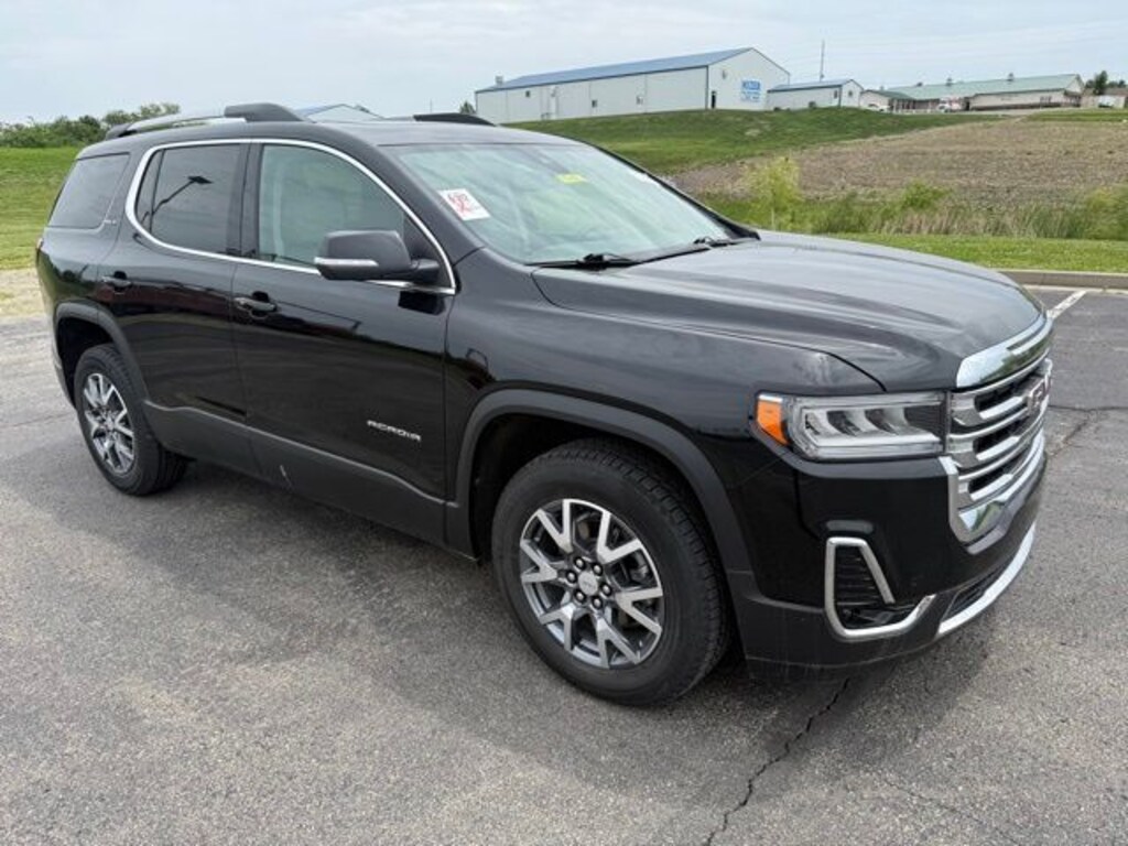 Used 2023 GMC Acadia SLT SUV