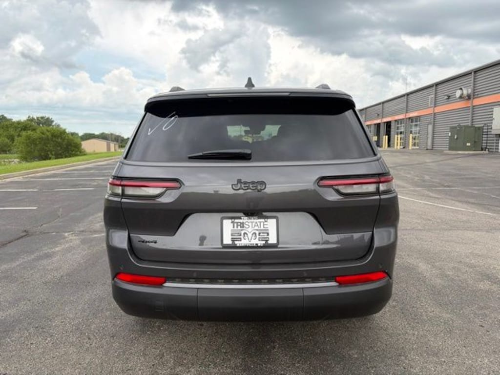 New 2026 Jeep Grand Cherokee L LIMITED 4X4 Sport Utility