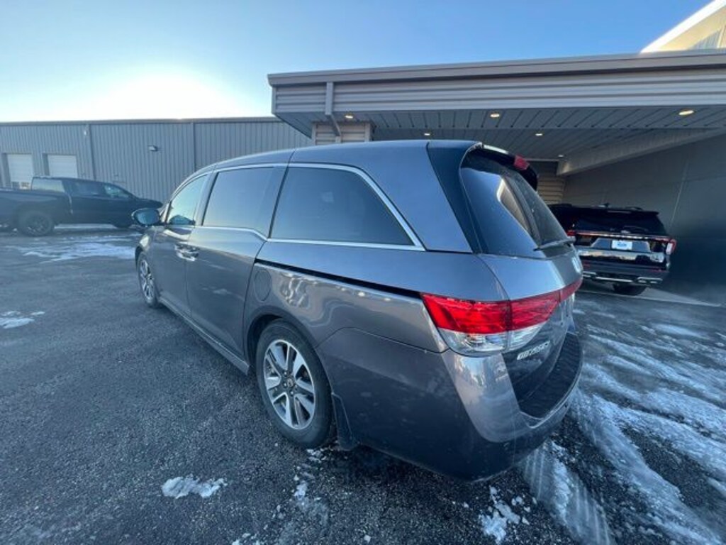 Used 2016 Honda Odyssey Touring Van Passenger Van