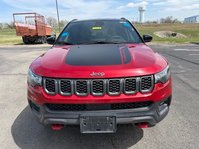 Used 2025 Jeep Compass Trailhawk with VIN 3C4NJDDN9ST557673 for sale in Kansas City
