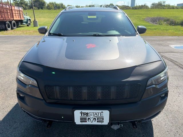 Used 2019 Jeep Cherokee Trailhawk Elite with VIN 1C4PJMBN1KD130960 for sale in Kansas City