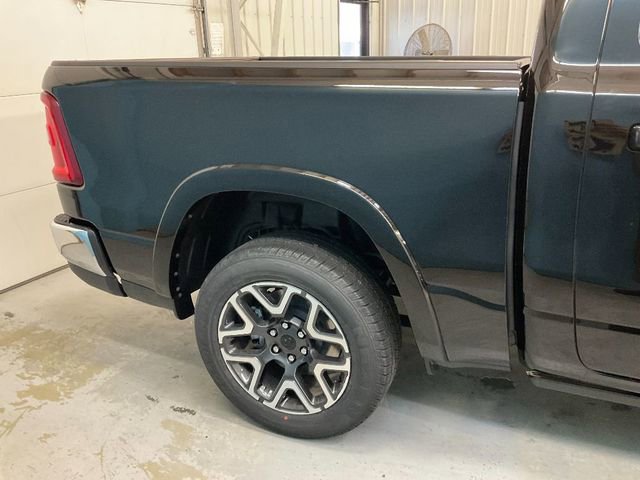 2025 Ram 1500 Laramie photo 3