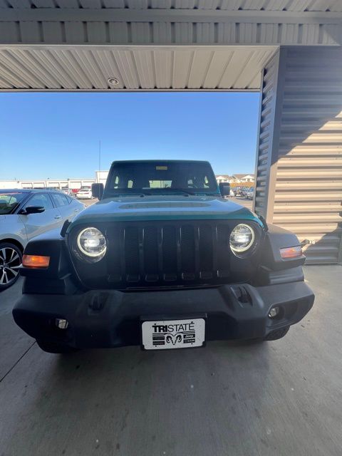 2020 Jeep Wrangler Unlimited Sport photo 3