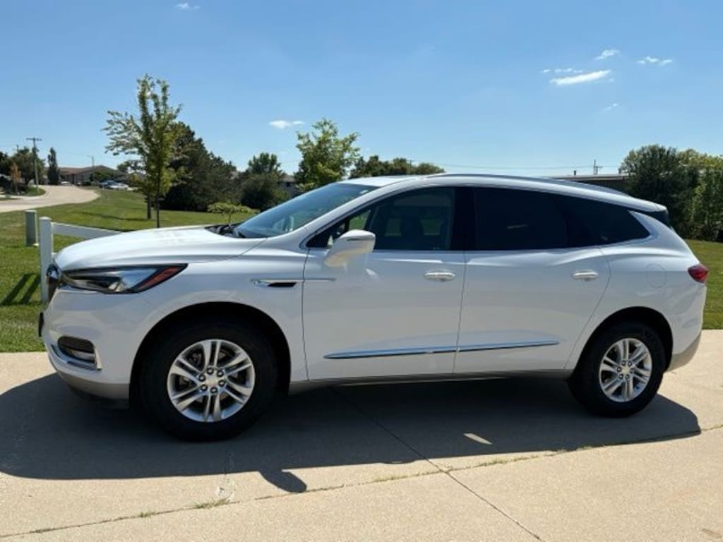 Used 2020 Buick Enclave Essence SUV