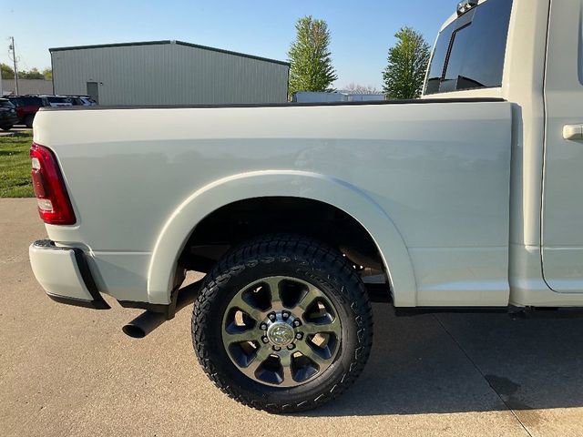 2022 Ram 3500 Longhorn photo 3