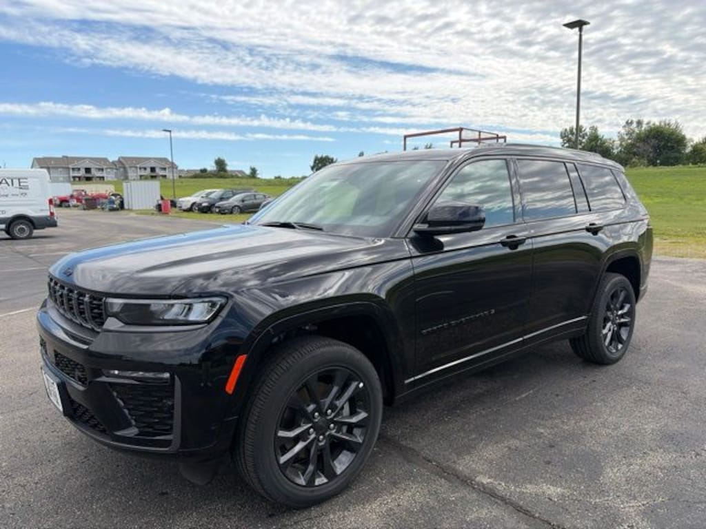New 2026 Jeep Grand Cherokee L LIMITED RESERVE 4X4 Sport Utility