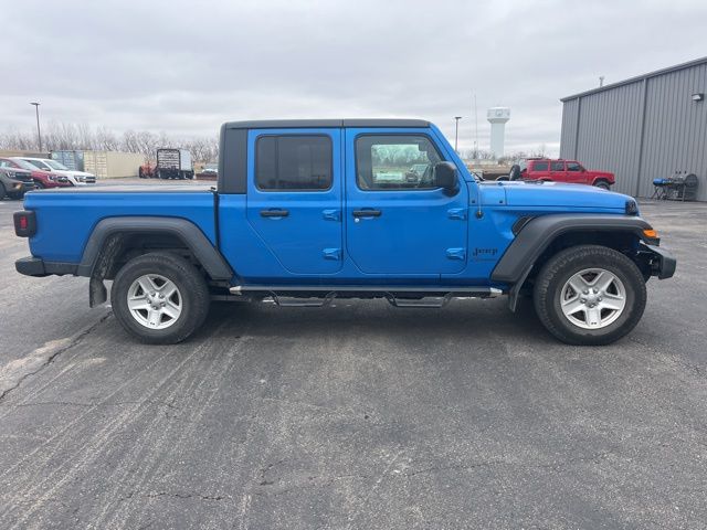 Used 2020 Jeep Gladiator Sport S with VIN 1C6HJTAG1LL152540 for sale in Kansas City