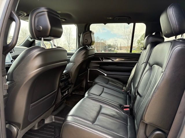 2024 Jeep Wagoneer Series I - Photo 25
