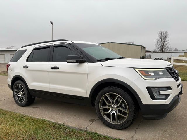 Used 2017 Ford Explorer Sport with VIN 1FM5K8GT8HGA15035 for sale in Kansas City